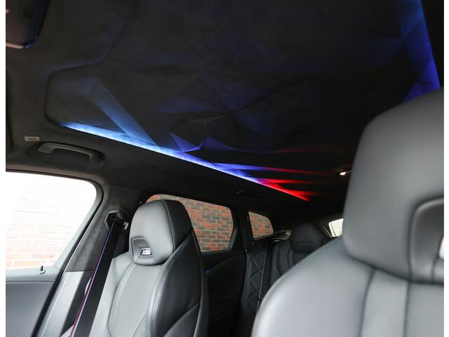 BMW XM PHEV 30 kWh | Drivers Pack - Trekhaak - 23" Vossen