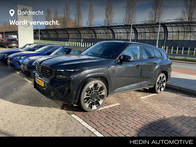 BMW XM PHEV V8 | 23" | Bowers & Wilkins | M Driver's Pack | CoPilot | Trekhaak | Massage+Ventilatie |