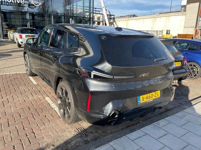 BMW XM PHEV V8 | 23" | Bowers & Wilkins | M Driver's Pack | CoPilot | Trekhaak | Massage+Ventilatie |