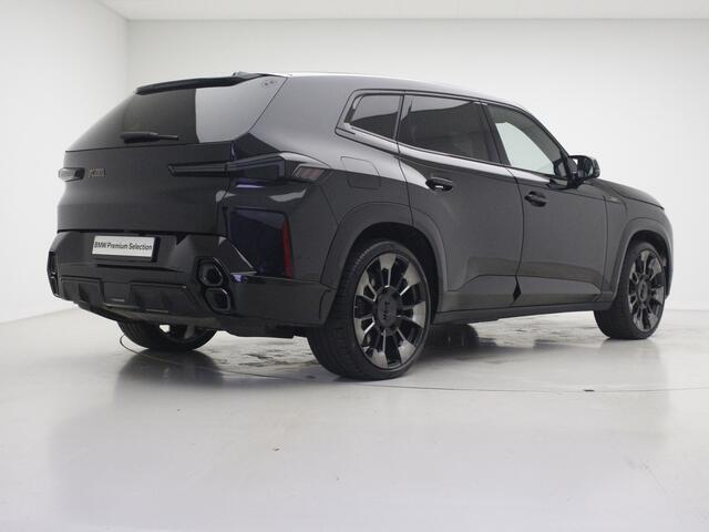 BMW XM PHEV V8 | 23" | Bowers & Wilkins | M Driver's Pack | CoPilot | Trekhaak | Massage+Ventilatie |