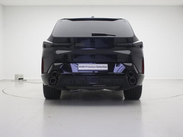 BMW XM PHEV V8 | 23" | Bowers & Wilkins | M Driver's Pack | CoPilot | Trekhaak | Massage+Ventilatie |