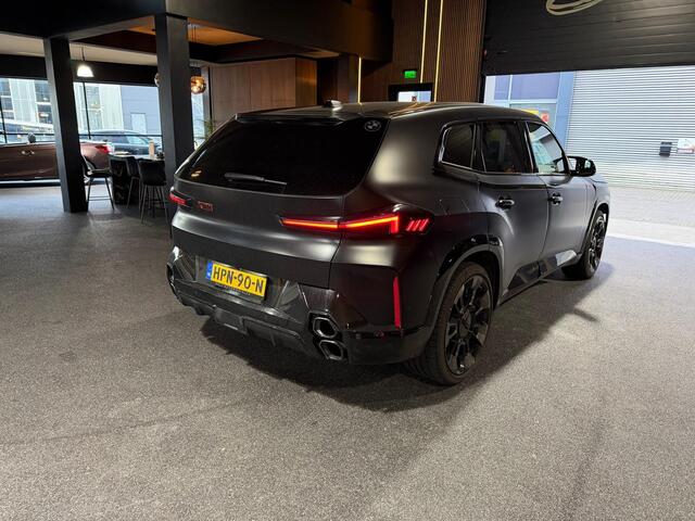 BMW XM PHEV Label Red 30 kWh