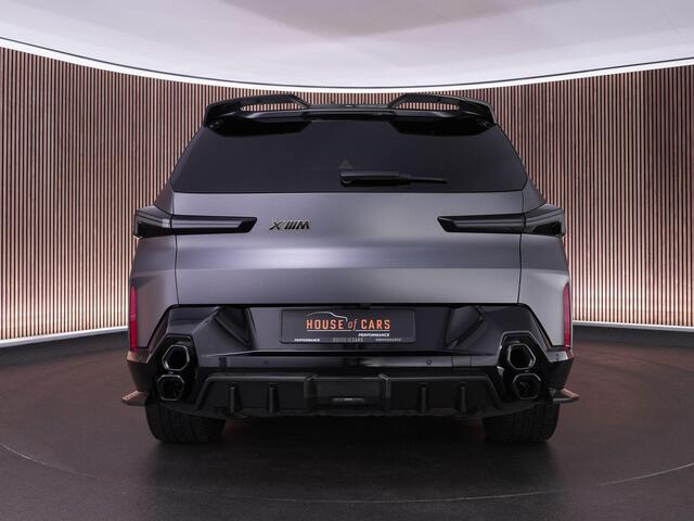 BMW XM PHEV 30 kWh |M-sport|Carbon pakket|Concaver wheels|sportuitlaat|achterasbesturing|soft-close|Harman & Kardon|iconic glow|HUD|massage|memory|360 camera|Apple Carplay|