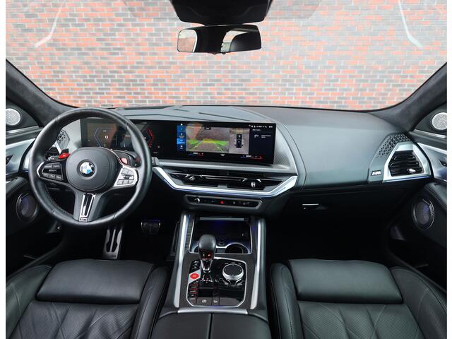 BMW XM PHEV 30 kWh | Bowers & Wilkins - Trekhaak