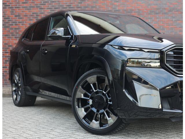 BMW XM PHEV 30 kWh | Bowers & Wilkins - Trekhaak