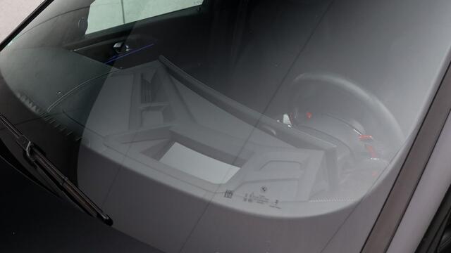 BMW XM V8 | M Drivers Package | Massage | B&W | M Onderstel Professional | Stoelventilatie | Head-up | Trekhaak | Soft-Close