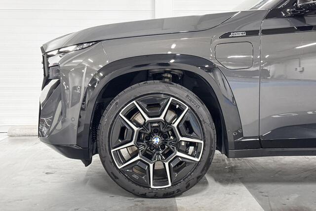 BMW XM PHEV 50e | Comfort Access | Trekhaak | Stoelventilatie | Harman/Kardon | Driving Assistant Professional | Parking Assistant Plus
