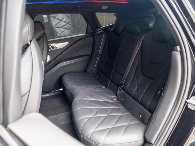 BMW XM 4.4 V8 T Phev 653pk High Exe | M Package | Carbon | Bowers & Wil