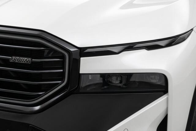 BMW XM PHEV 30 kWh M Sport V8 Carbon l Drive Assistance l 360 Camera l HUD l VOL OPTIES