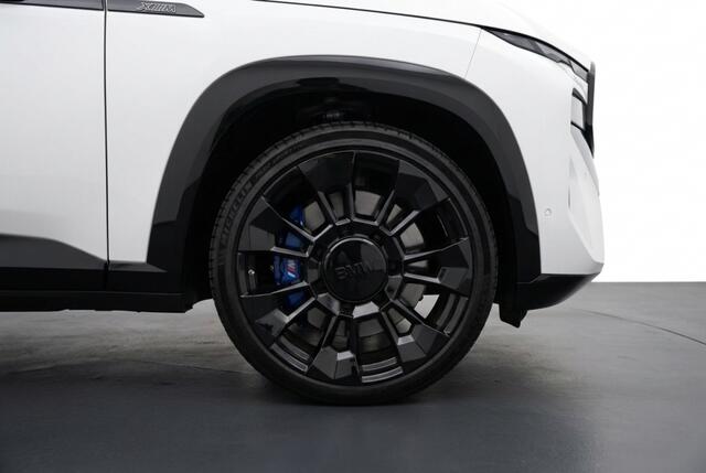 BMW XM PHEV 30 kWh M Sport V8 Carbon l Drive Assistance l 360 Camera l HUD l VOL OPTIES