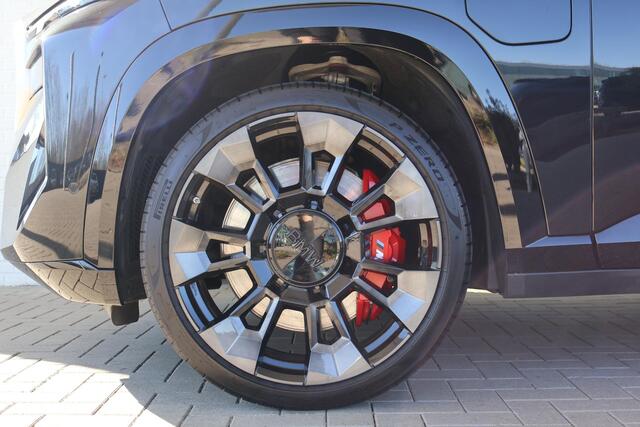 BMW XM PHEV 50e 30 kWh | M-SPort Pakket | Bowers & Wilkins | Trekhaak | Driving Assistant Professional | Soft-Close | Parking Assistant Plus |