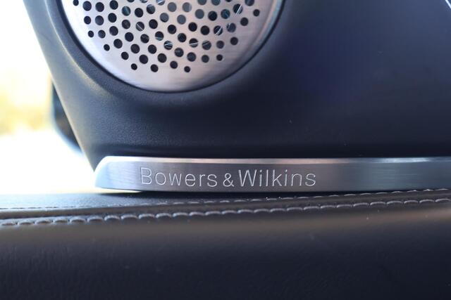 BMW XM PHEV 50e 30 kWh | M-SPort Pakket | Bowers & Wilkins | Trekhaak | Driving Assistant Professional | Soft-Close | Parking Assistant Plus |