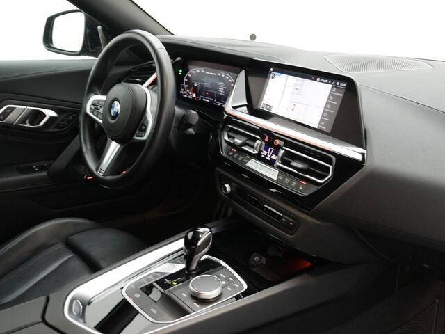 BMW Z4 Roadster M40i 340PK High Executive 6Cil. / Garantie BMW Premium Select 07-04-2029 / Apk april-2028
