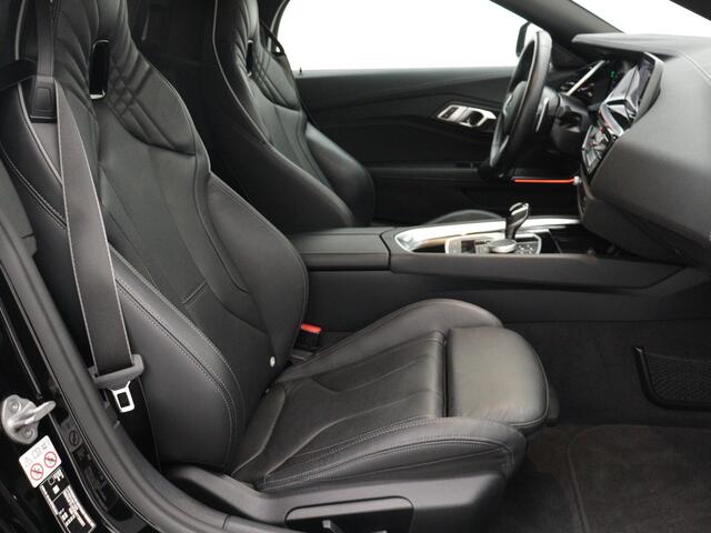 BMW Z4 Roadster M40i 340PK High Executive 6Cil. / Garantie BMW Premium Select 07-04-2029 / Apk april-2028