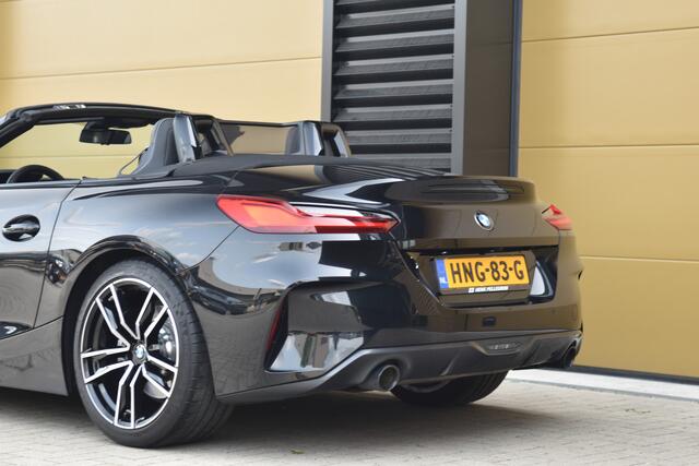 BMW Z4 Roadster sDrive20i * M Sportpakket * M Stoel * Harman Kardon * Head-up * Stoelverwarming * LED *