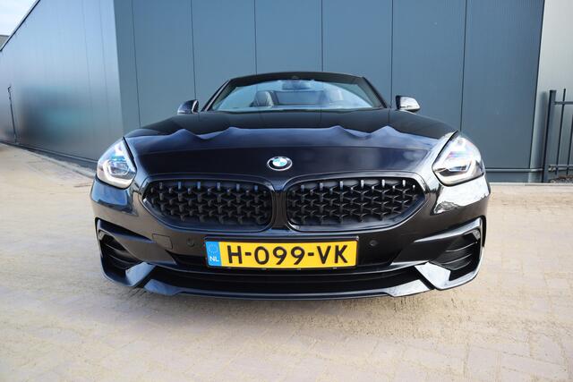 BMW Z4 Roadster sDrive20i High Executive Edition Automaat M-Sport Sportstoelen Head up Etc. Etc.
