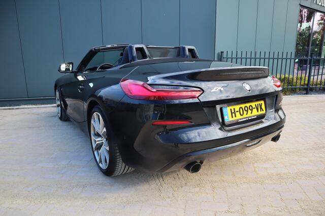 BMW Z4 Roadster sDrive20i High Executive Edition Automaat M-Sport Sportstoelen Head up Etc. Etc.