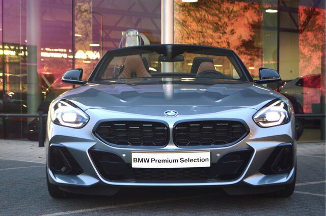BMW Z4 Roadster M40i High Executive M Sport Automaat / Achteruitrijcamera / M Sportstoelen / M Adaptief onderstel / Comfort Access / Adaptieve LED / Head-Up / Harman Kardon