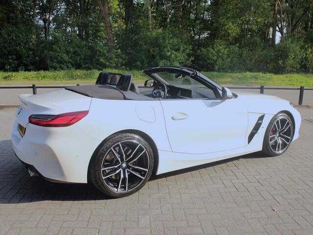 BMW Z4 Roadster sDrive20i Business Edition Plus NL-Auto!