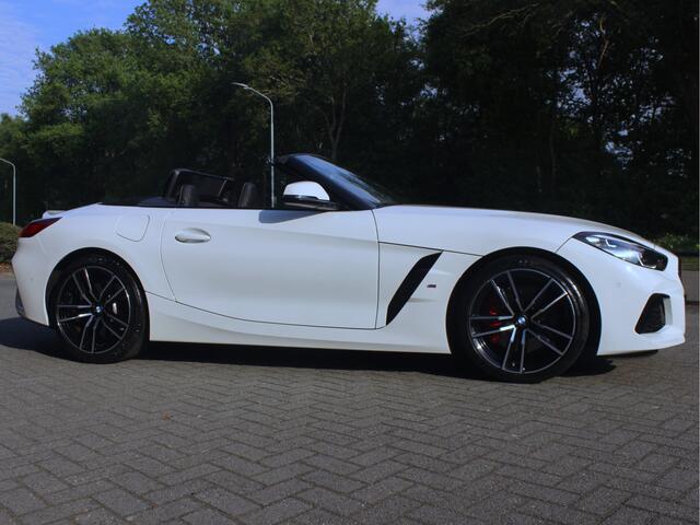 BMW Z4 Roadster sDrive20i Business Edition Plus NL-Auto!