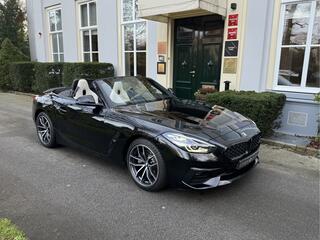 bmw-z4-roadster-sdrive20i,-sport-li