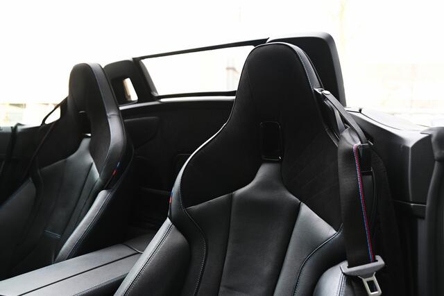 BMW Z4 Roadster sDrive30i High Executive M Sport Automaat / Achteruitrijcamera / M Adaptief onderstel / Comfort Access / Adaptieve LED / Head-Up / Harman Kardon / Stoelverwarming