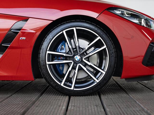 BMW Z4 Roadster sDrive30i | M Sport | Head-Up Display | Harman/Kardon | Voorstoelen Verwarmd