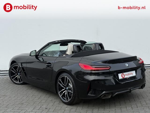 BMW Z4 Roadster M40i High Executive M-Sport Harman/Kardon Head Up Elek.Stoelen | Achteruitrijcamera | Apple CarPlay | DAB | Leer