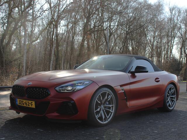 BMW Z4 Roadster M40i First Edition Frozen Orange