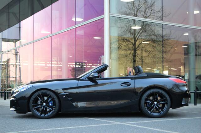 BMW Z4 Roadster M40i High Executive Automaat / M Sportstoelen / Achteruitrijcamera / M Adaptief onderstel / Comfort Access / Head-Up / Active Cruise Control
