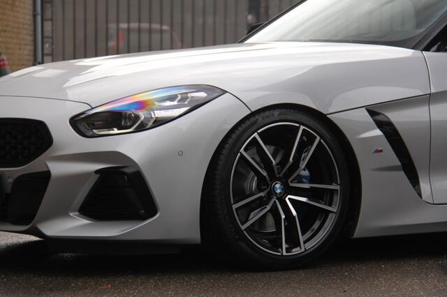 BMW Z4 M40i / Nieuwstaat / Full options / Dealer onderhouden / 1e lak