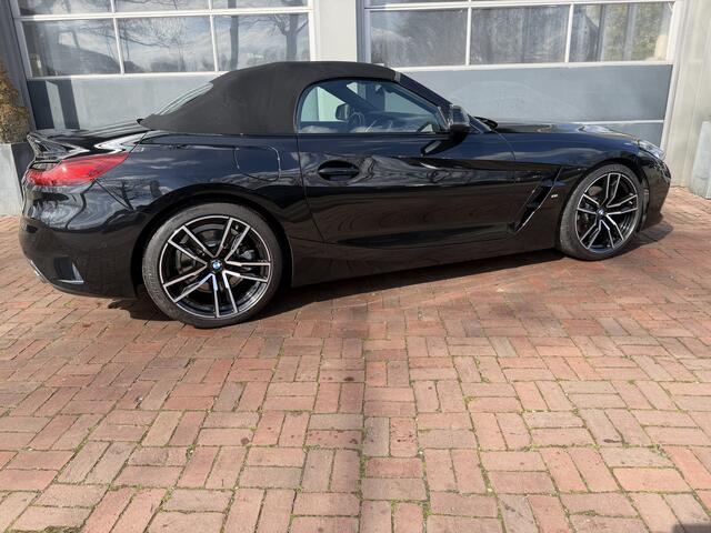 BMW Z4 Roadster sDrive30i High Executive Winterpakket Leder Camera 10-2022 36.275 KM