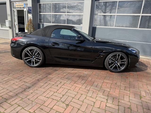 BMW Z4 Roadster sDrive30i High Executive Winterpakket Leder Camera 10-2022 36.275 KM