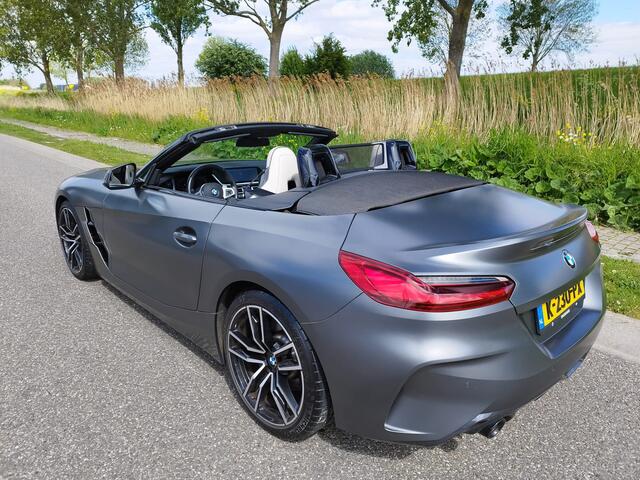 BMW Z4 Roadster sDrive20i High Executive * 36.079 KM ** M-PAKKET ** FABRIEKSKLEUR **