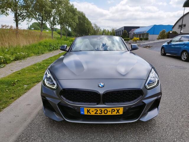 BMW Z4 Roadster sDrive20i High Executive * 36.079 KM ** M-PAKKET ** FABRIEKSKLEUR **
