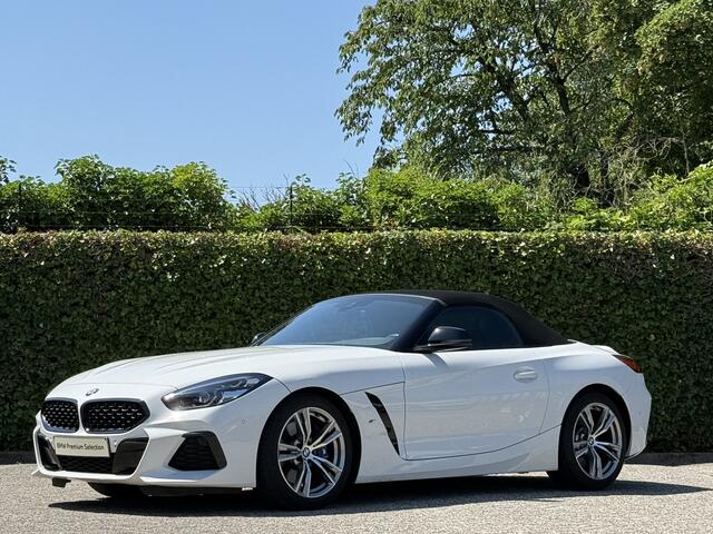 BMW Z4 Roadster sDrive30i | M-Sport | Camera | Stuur + stoelverw. | HiFi | Elek. stoelverst.