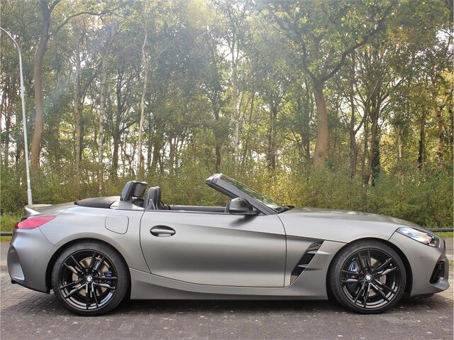 BMW Z4 G29 Roadster M40i First Edition Frozen Grey Metallic