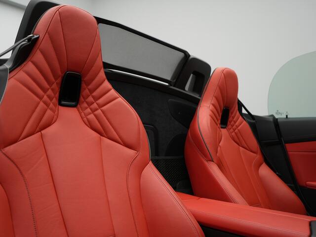 BMW Z4 Roadster M40i M Sport 340pk Dealer O.H. | Adaptive Cruise | Camera | Harman / Kardon | Lederen Sportstoelen Memory & Verwarmd | Adaptief Onderstel | Sfeerverlichting | Stuur Verwarmd | 19"L.M | Apple Carplay | Virtual | Navigatie |