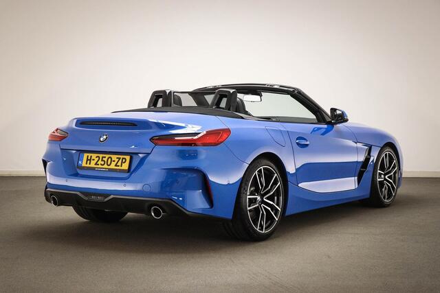 BMW Z4 Roadster sDrive20i High Executive Edition | M SPORT PLUS / AUDIO MEDIA- PACK | HEAD UP | STUURVERWAMRING | CAMERA | 19"