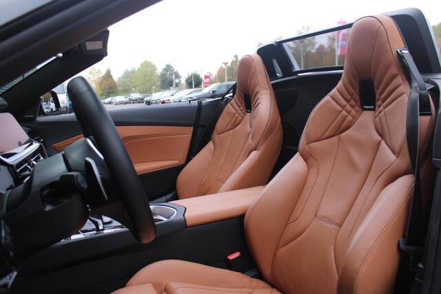 BMW Z4 Roadster sDRIVE 20i 197PK HIGH EXECUTIVE M-SPORT AUTOMAAT | M INTERIEURPAKKET | M EXTERIEURPAKKET | M SPORTSTUUR | HARMAN KARDON | SFEERVERLICHTING IN 11 VERSCHILLENDE KLEUREN |19" VIJFDUBBELSPAAKS M SPORTWIELEN | NAVIGATIE | DRAADLOZE APPLE CARPLAY / ANDROID AUTO | LEDER VERNASCA COGNAC | STOEL / STUUR VERWARMING | ACHTERUITRIJCAMERA | FULL LED KOPLAMPEN | SAFETY PAKKET | DODEHOEK DETECTIE |