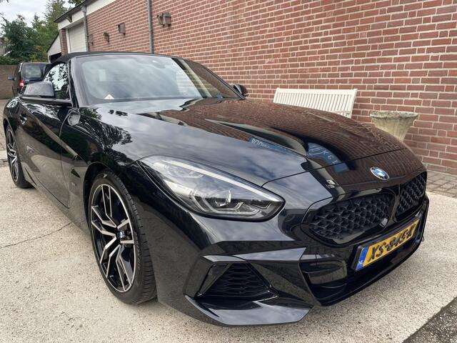 BMW Z4 Roadster M40i High Executive Edition