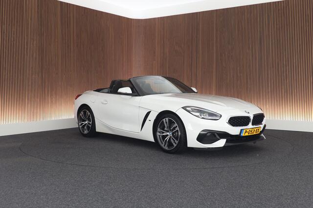 BMW Z4 Roadster sDrive20i 197pk High Executive Stoelverwarming Leder LED Navigatie