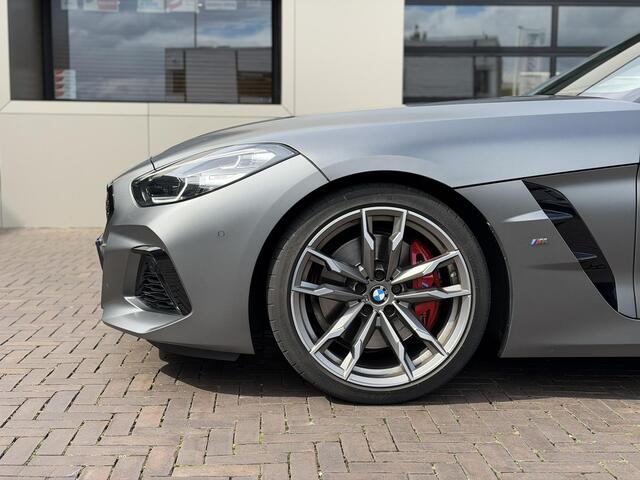 BMW Z4 Roadster M40i High Executive | Frozen Grey | Adaptive Cruise |