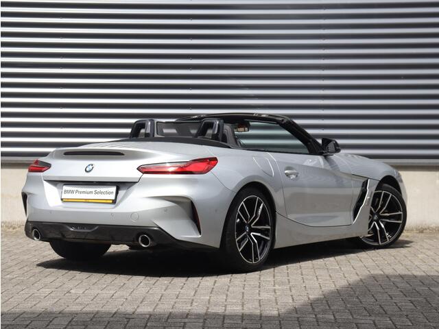 BMW Z4 Roadster sDrive30i | High Executive | M Sportpakket | Head-Up | Adaptive Cruise Control | M Sportdifferentieel | Harman Kardon | Elektr. Stoelen | Comfort Access | 19'' LMV