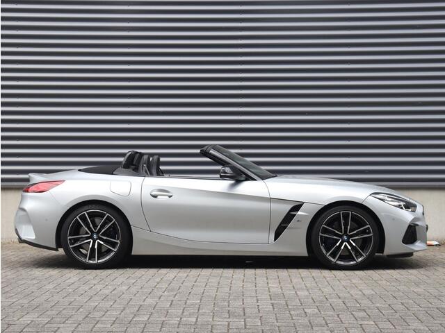 BMW Z4 Roadster sDrive30i | High Executive | M Sportpakket | Head-Up | Adaptive Cruise Control | M Sportdifferentieel | Harman Kardon | Elektr. Stoelen | Comfort Access | 19'' LMV