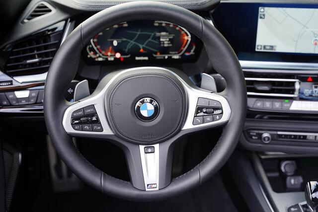 BMW Z4 Roadster S-Drive 30 I / Harman Kardon / M-Sport / Head-Up