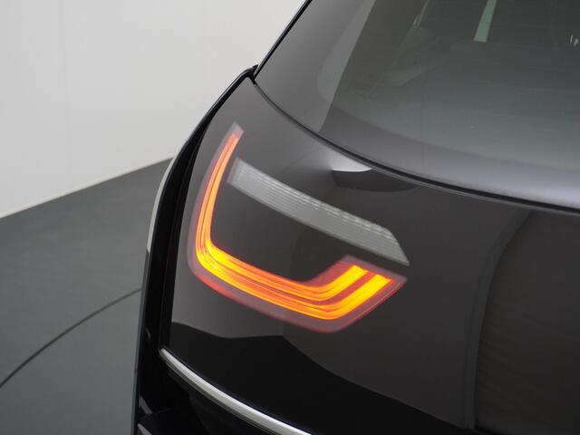 BMW i3 Executive Edition 120Ah 42 kWh Navigatie | Schuif kanteldak | Camera