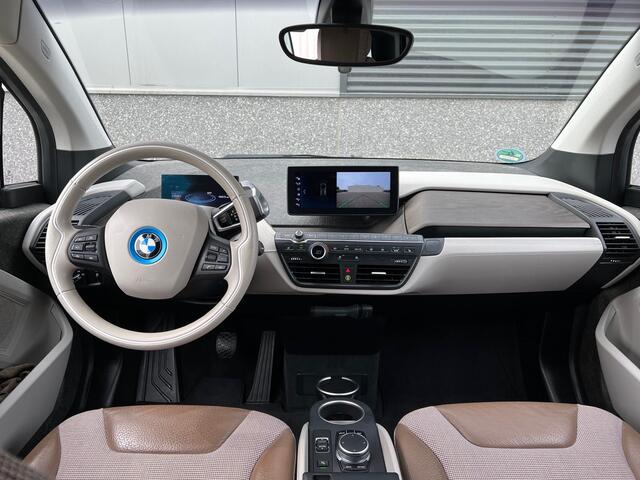 BMW i3 Executive 120Ah 42 kWh/Lodge/S-dak/Adaptive/W-pomp/Camera/3-Fase/20"