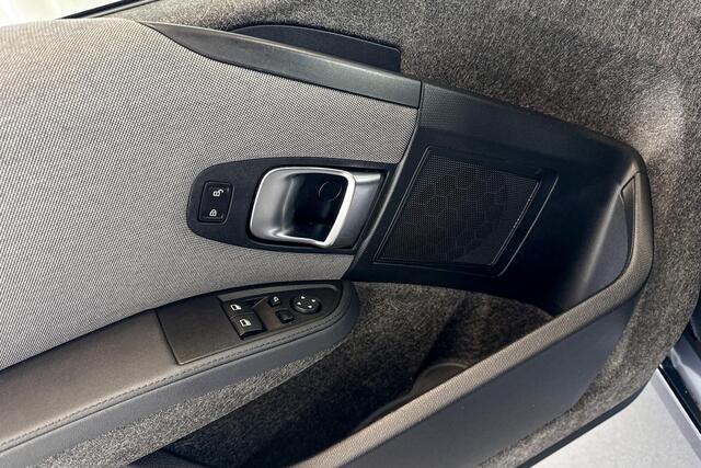 BMW i3 120Ah 42 kWh | Stoelverwarming | Comfort Access |