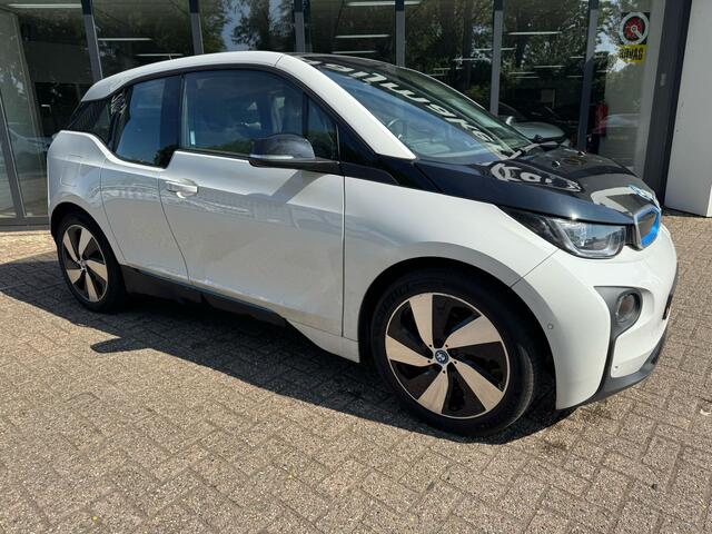 BMW i3 Basis 94Ah 33 kWh*Airco*Camera*EXPORTPRIJS*